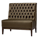 Sofa A281 — Hohe Rückenlehne im Chesterfield-Stil