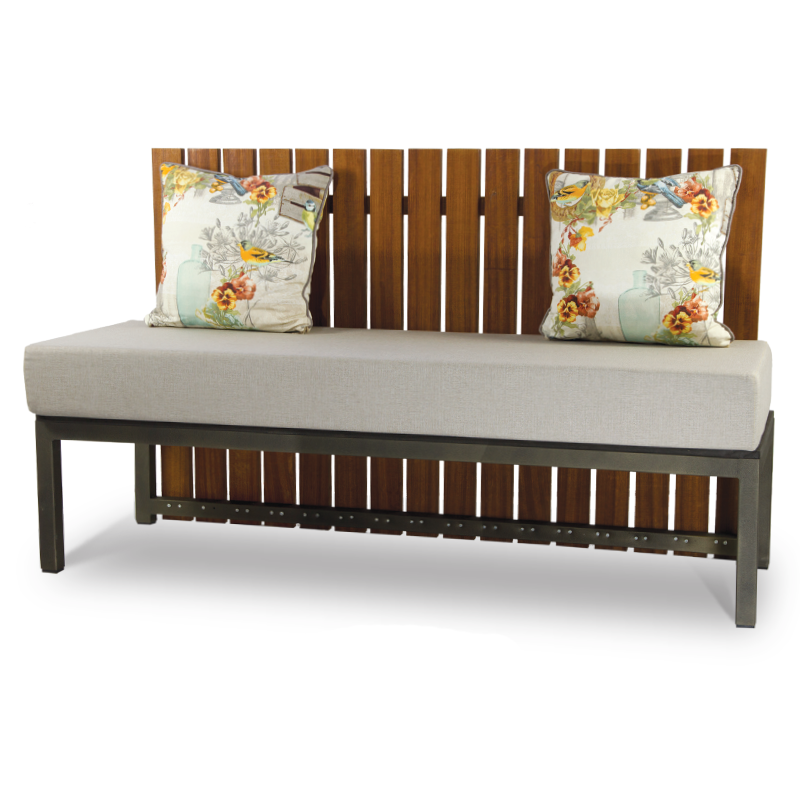 Sofa AM22 — Massivbuche mit Polsterung