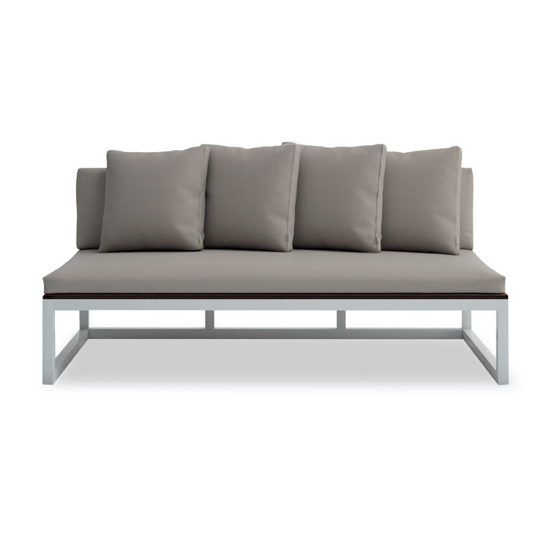 Sofa AM29 — Metallrahmen mit Kissen