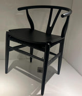 Holzarmlehnstuhl mit handgeflochtenem Sitz - P296W