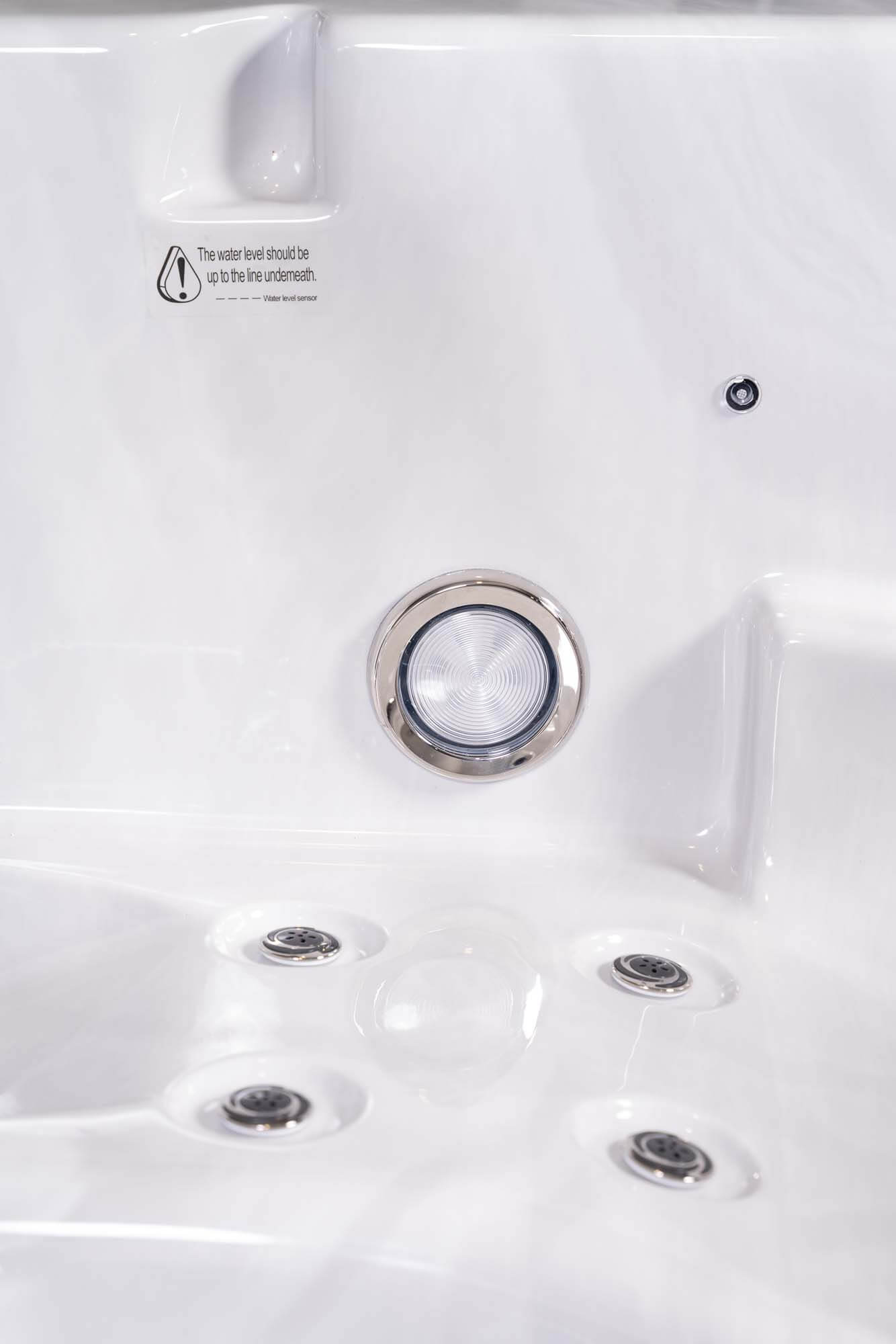 American Outdoor Whirlpool Neptun  Silber / Braun 215x215cm